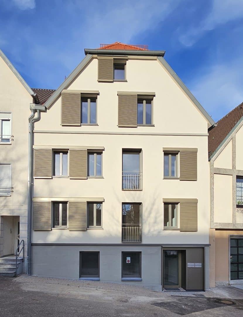 Hochwertige Mietwohnung – barrierefrei – im kernsanierten Altbau