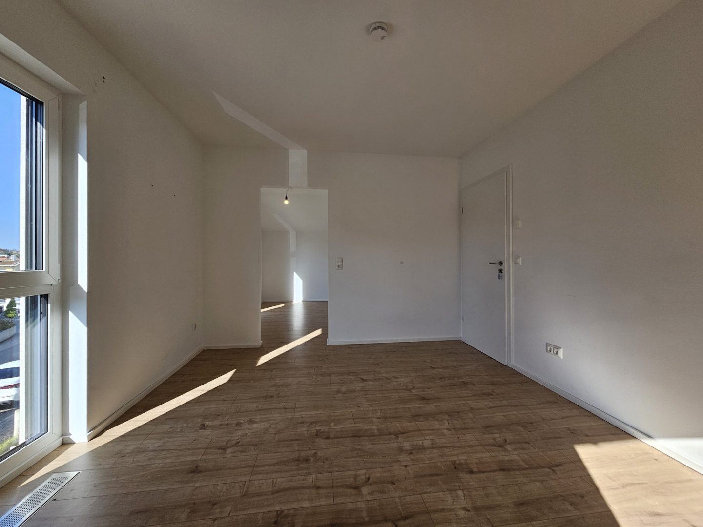 Schlafzimmer mit Ankleidezimmer