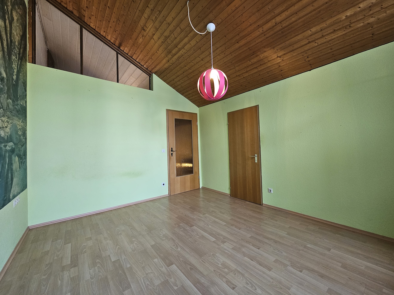 Zimmer Einfamilienhaus DG Hofseite 2