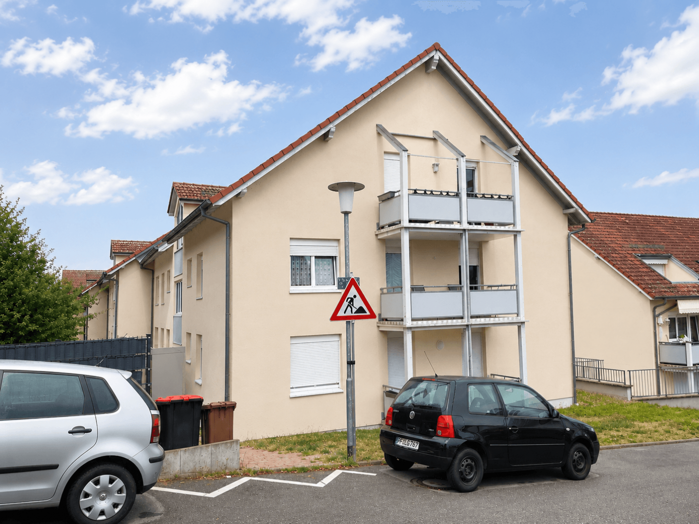 Einziehen oder neu vermieten? Frei werdende 3-Zimmer-Wohnung mit Doppelparker