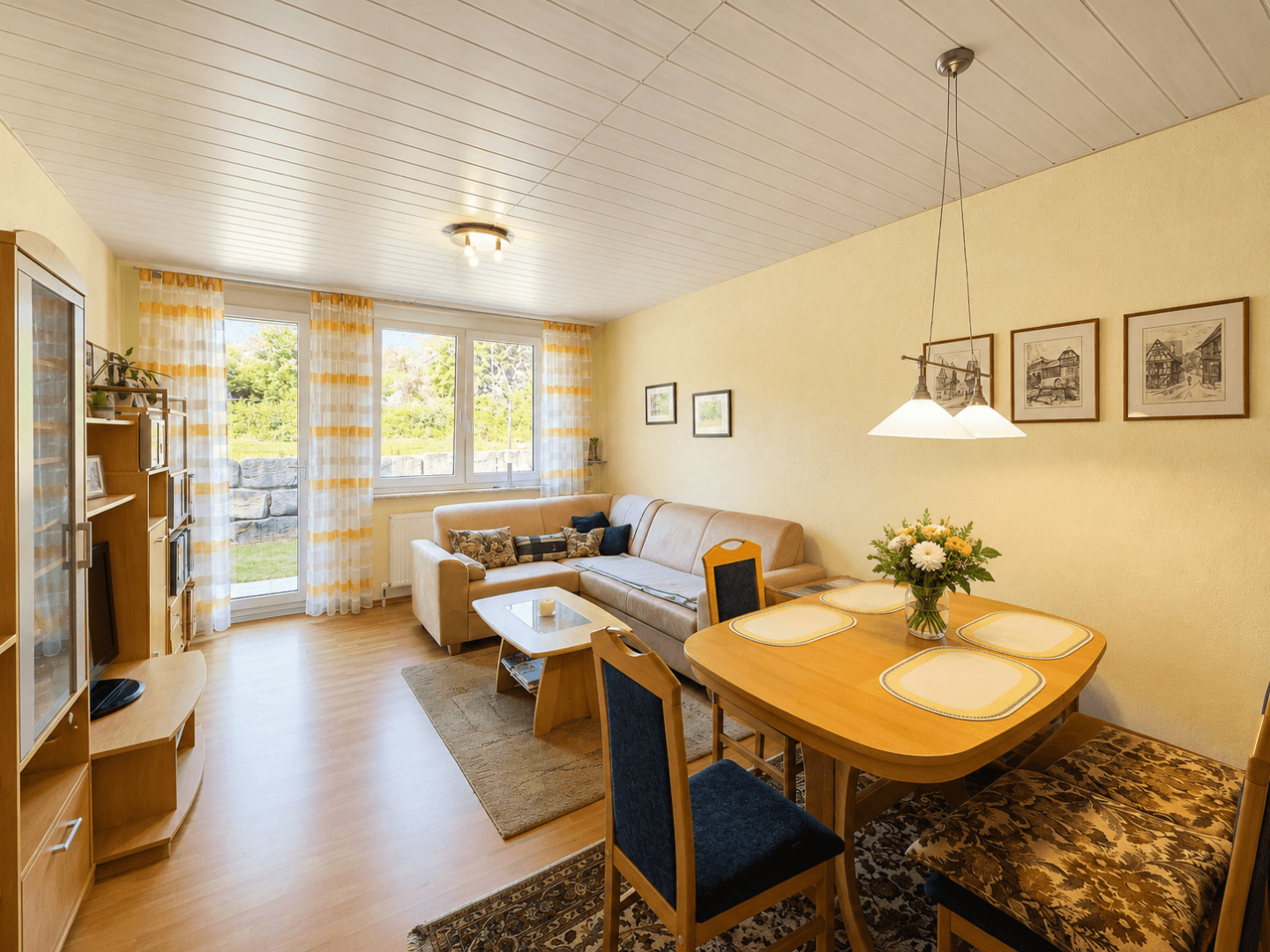 Wohnzimmer