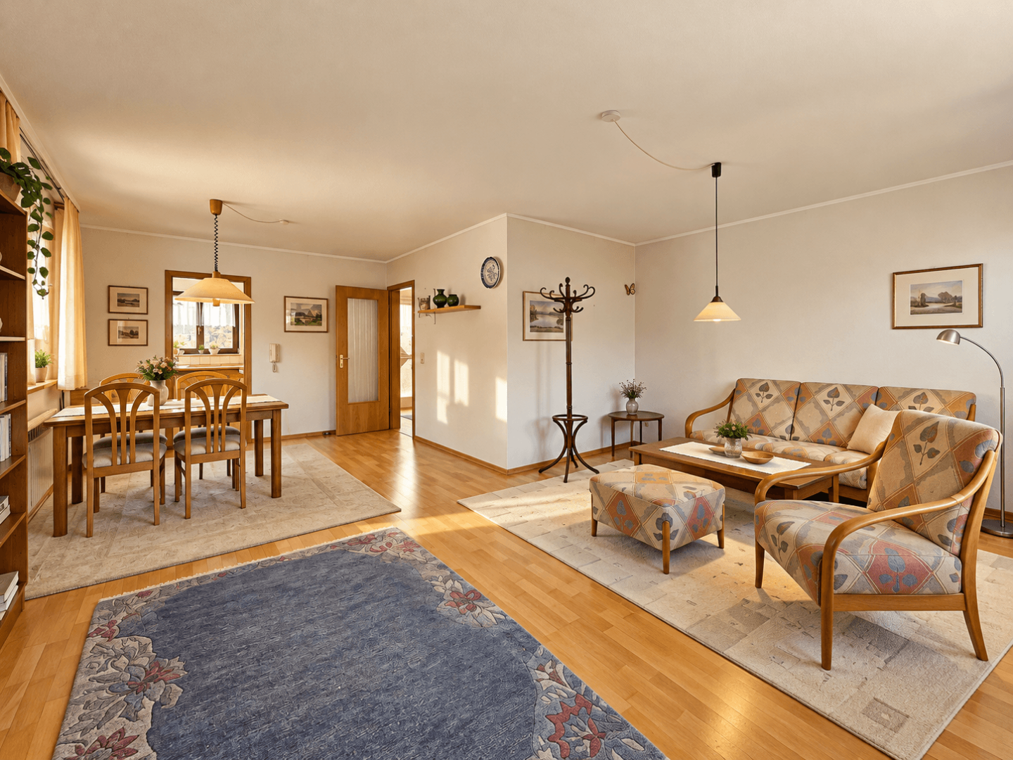 Wohn- und Esszimmer (2)